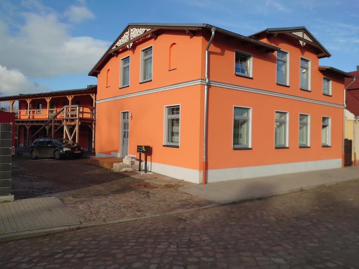 Haus No. 5a Apartment *